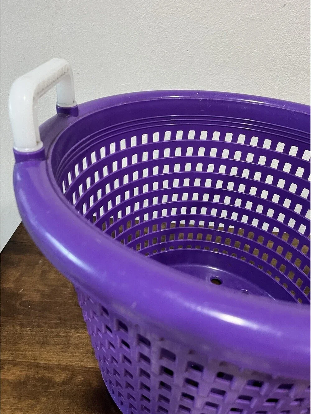 Joy Fish Handy Fish Basket Pool Skimmer Basket Plastic Sturdy Purple 16” By 12”